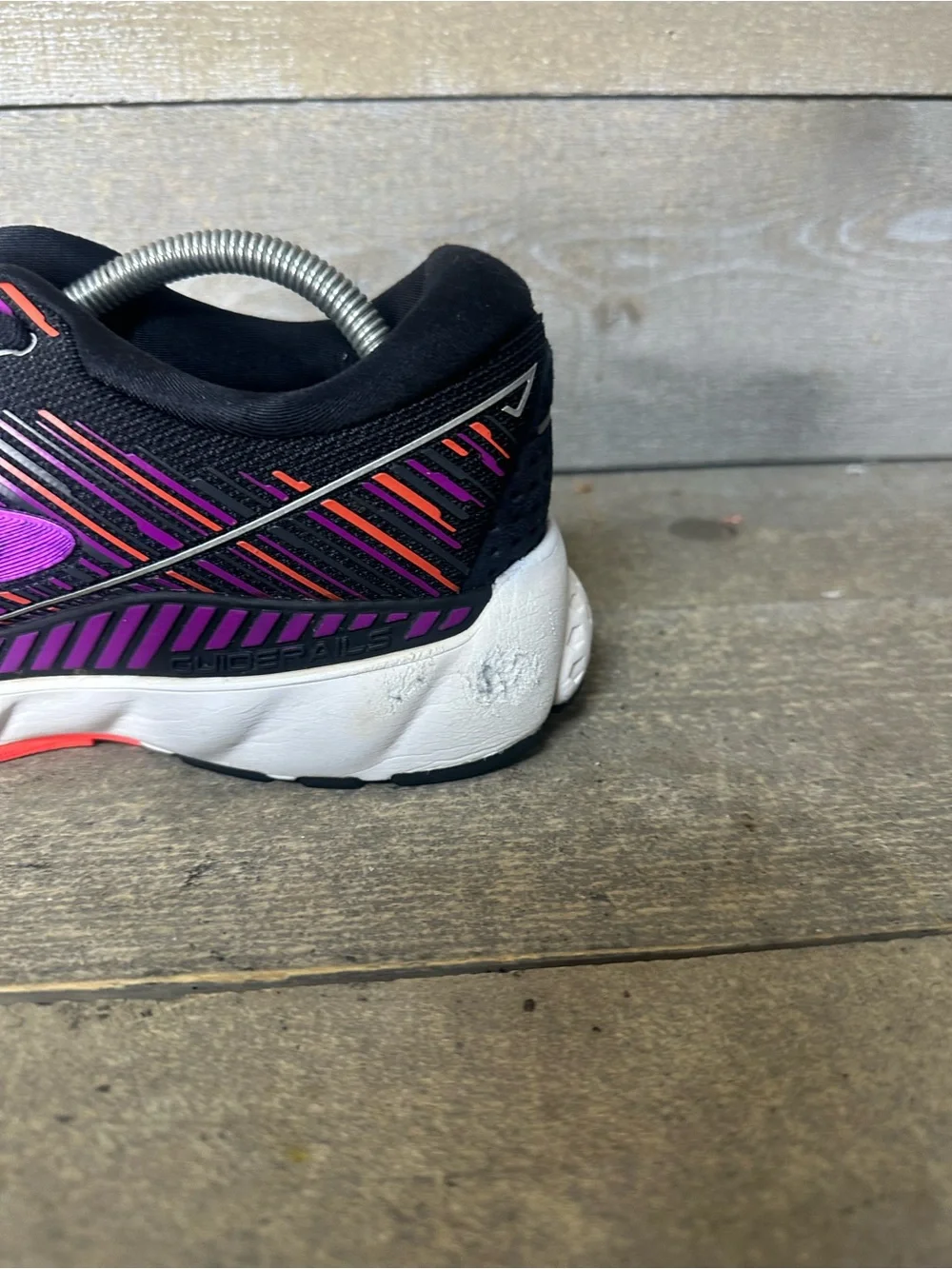 Brooks Adrenaline GTS 19 Women's Size 11.5 B Sneakers Running 1202841B080 Shoes